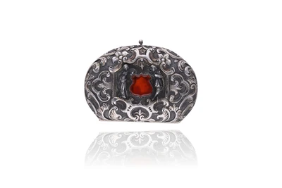 Scatolina in argento con pietra dura - Asta Preziosi Online