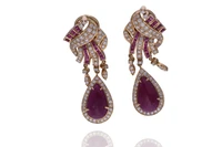 Paio di orecchini con rubini e diamanti - Asta Preziosi Online