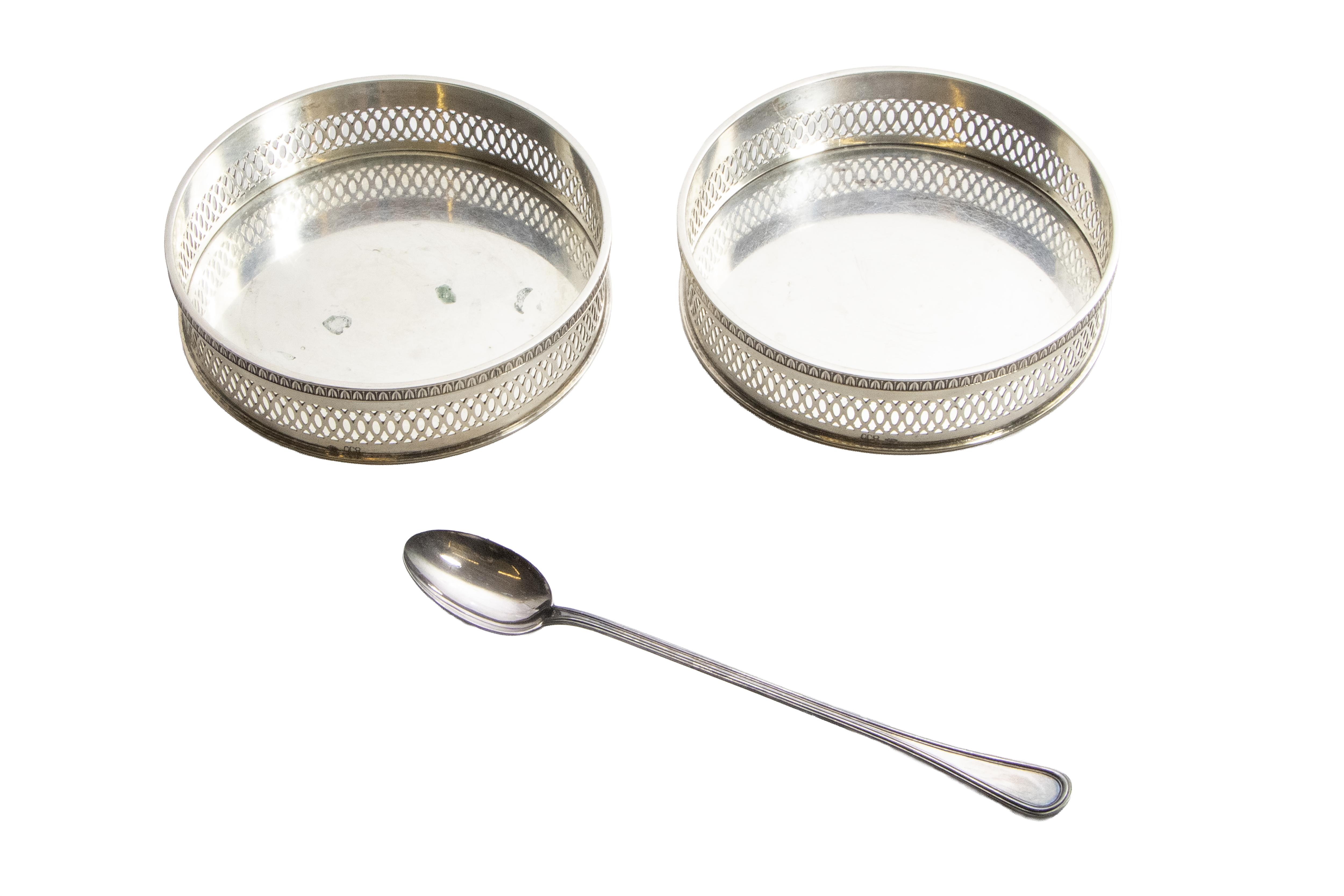 Zaramella, due sotto bottiglia e cucchiaino in argento 800 - Asta Preziosi Online