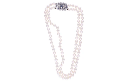 Collana di perle coltivate diamanti e zaffiri - Asta Preziosi