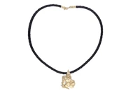 Collana con ciondolo in oro - Asta Preziosi Online