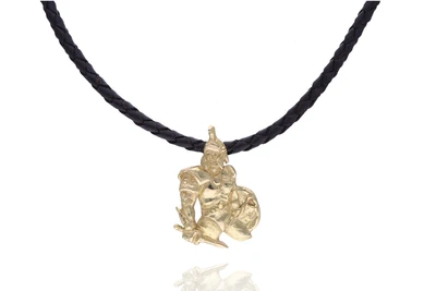 Collana con ciondolo in oro - Asta Preziosi Online