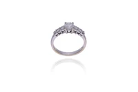 Anello con diamanti - Asta Preziosi