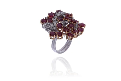 Anello con diamanti e rubini - Asta Preziosi Anello con diamanti e rubini - Asta Preziosi