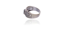 Anello con diamanti e zaffiro - Asta Preziosi Anello con diamanti e zaffiro - Asta Preziosi