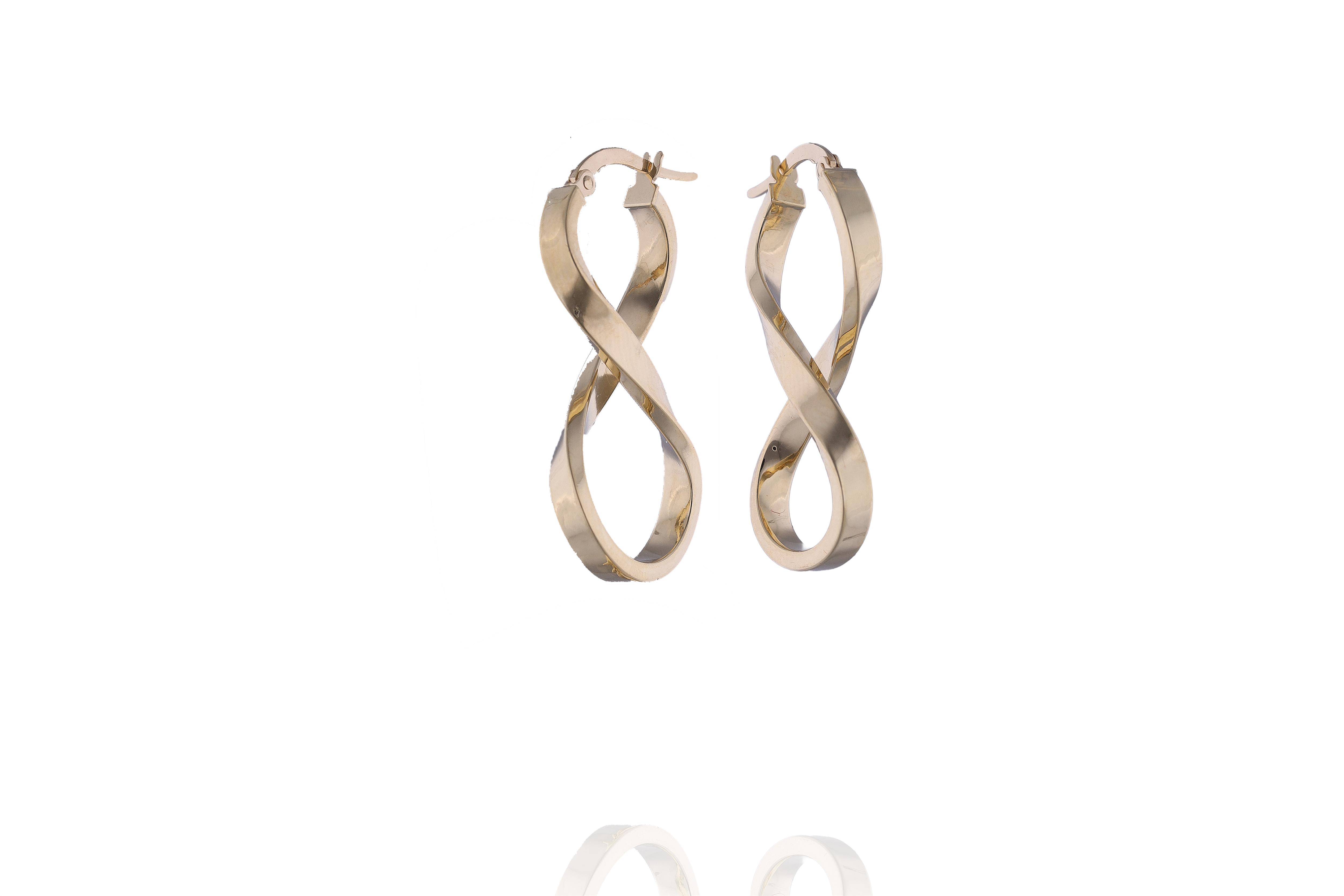 Orecchini in oro - Asta Preziosi