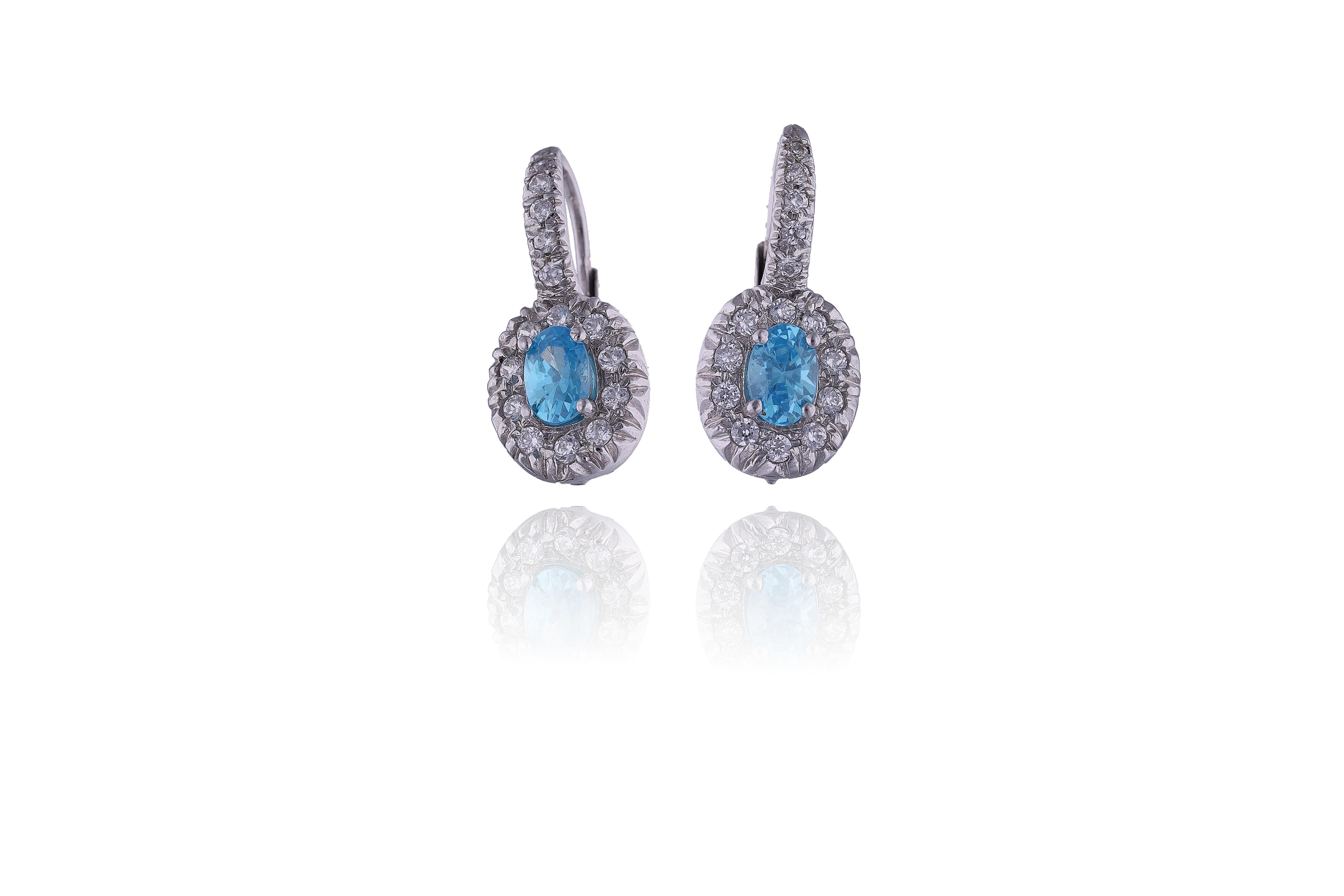 Orecchini con pietre - Asta Preziosi