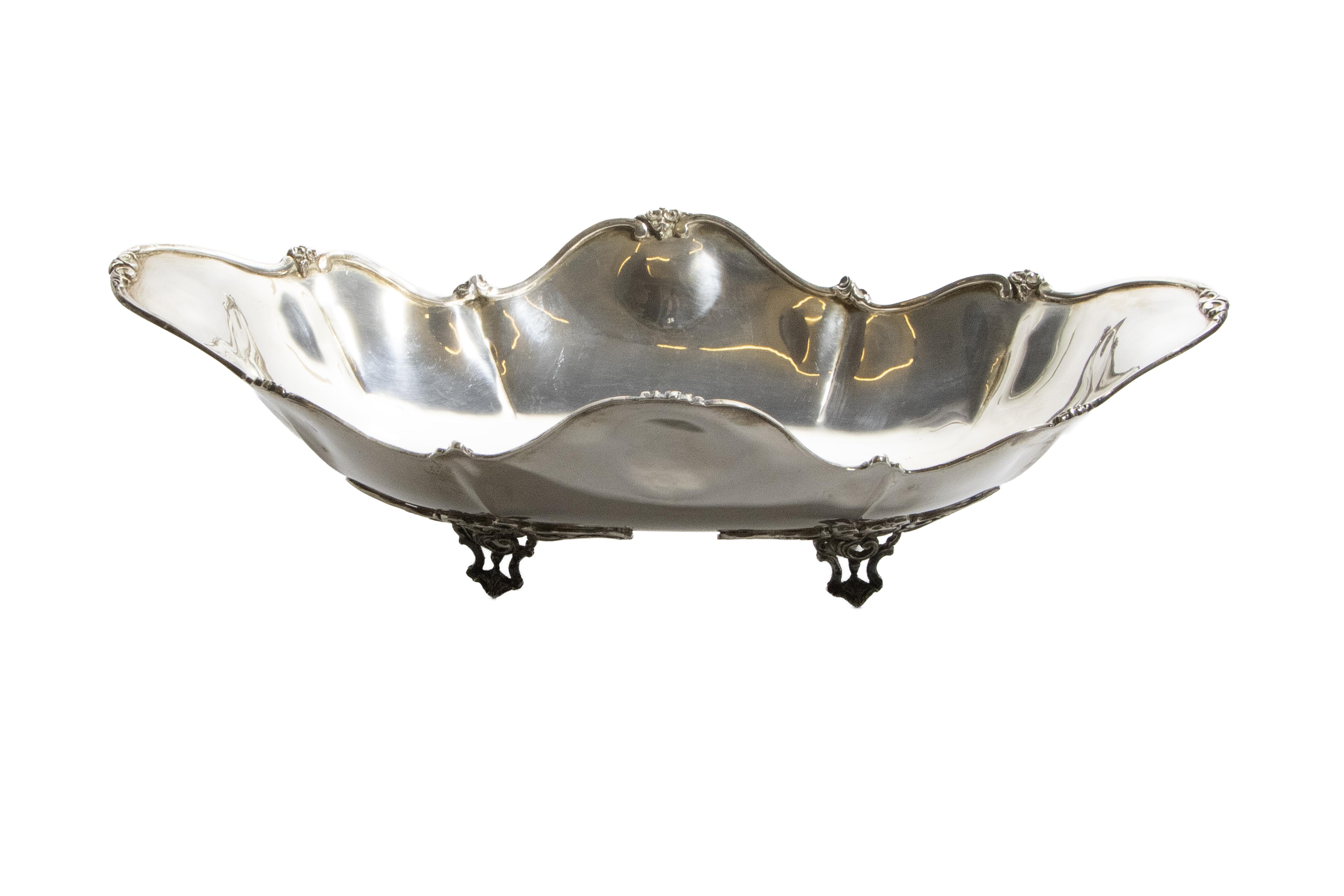 Centro in argento - Asta Preziosi