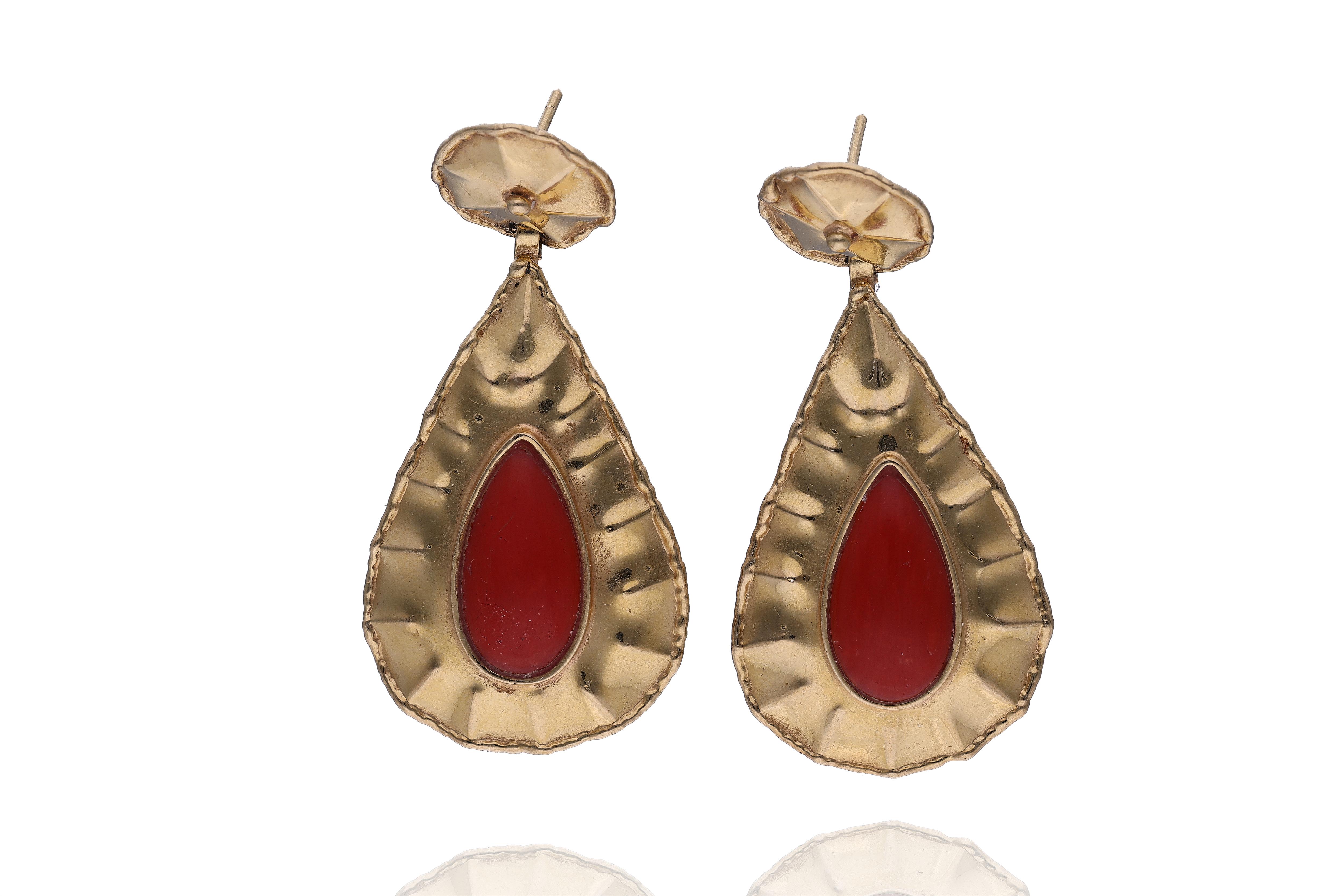 Orecchini con corallo - Asta Preziosi