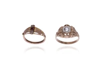 Due anelli con pietre - Asta Preziosi