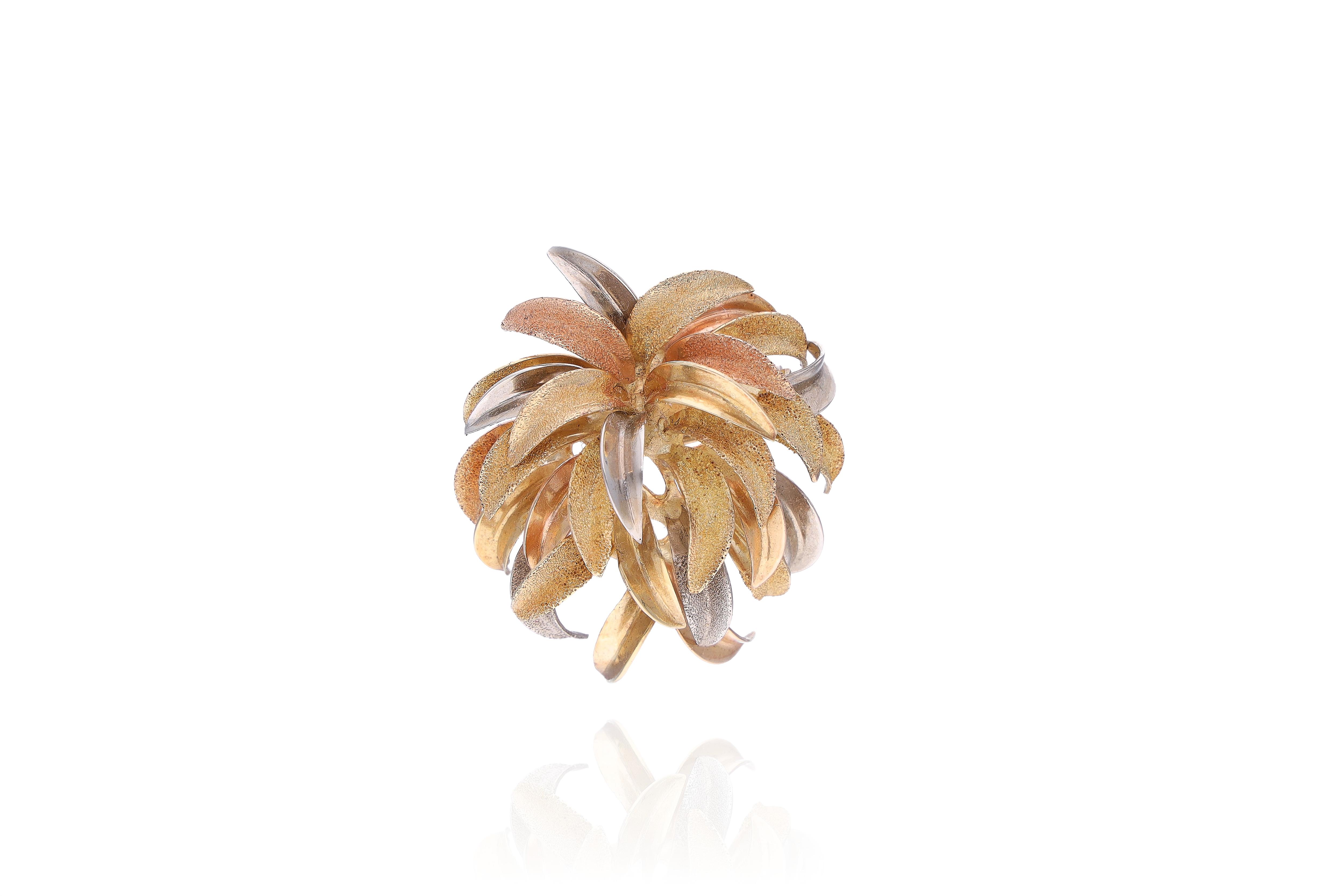 Spilla in oro - Asta Preziosi