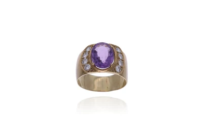 Anello con diamanti e ametista - Asta Preziosi