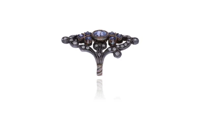 Anello con diamanti e zaffiri - Asta Preziosi