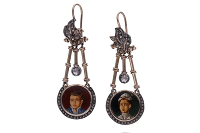 Orecchini con diamanti - Asta Preziosi