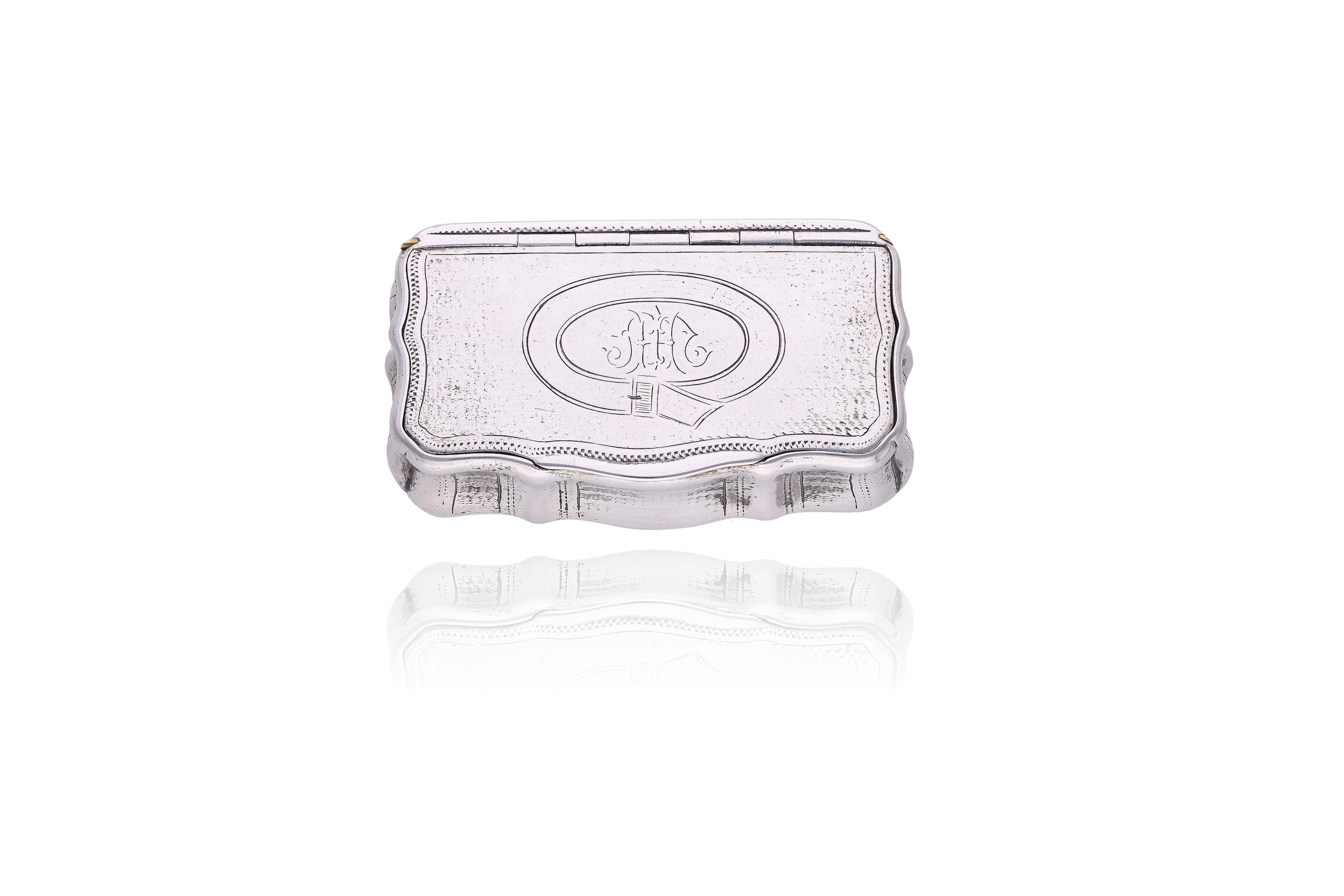 Tabacchiera in argento - Asta Preziosi