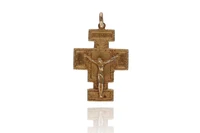 Ciondolo in oro - Asta Preziosi