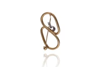 Spilla con diamanti e zaffiro - Asta Preziosi