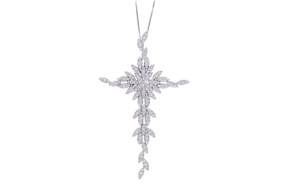 Collana con ciondolo con diamanti - Asta Preziosi