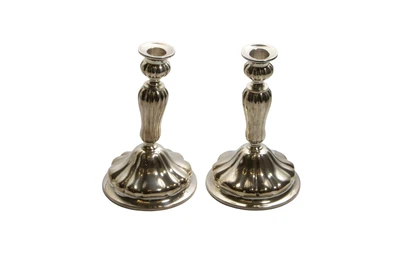 Coppia di candelieri in argento - Asta Preziosi