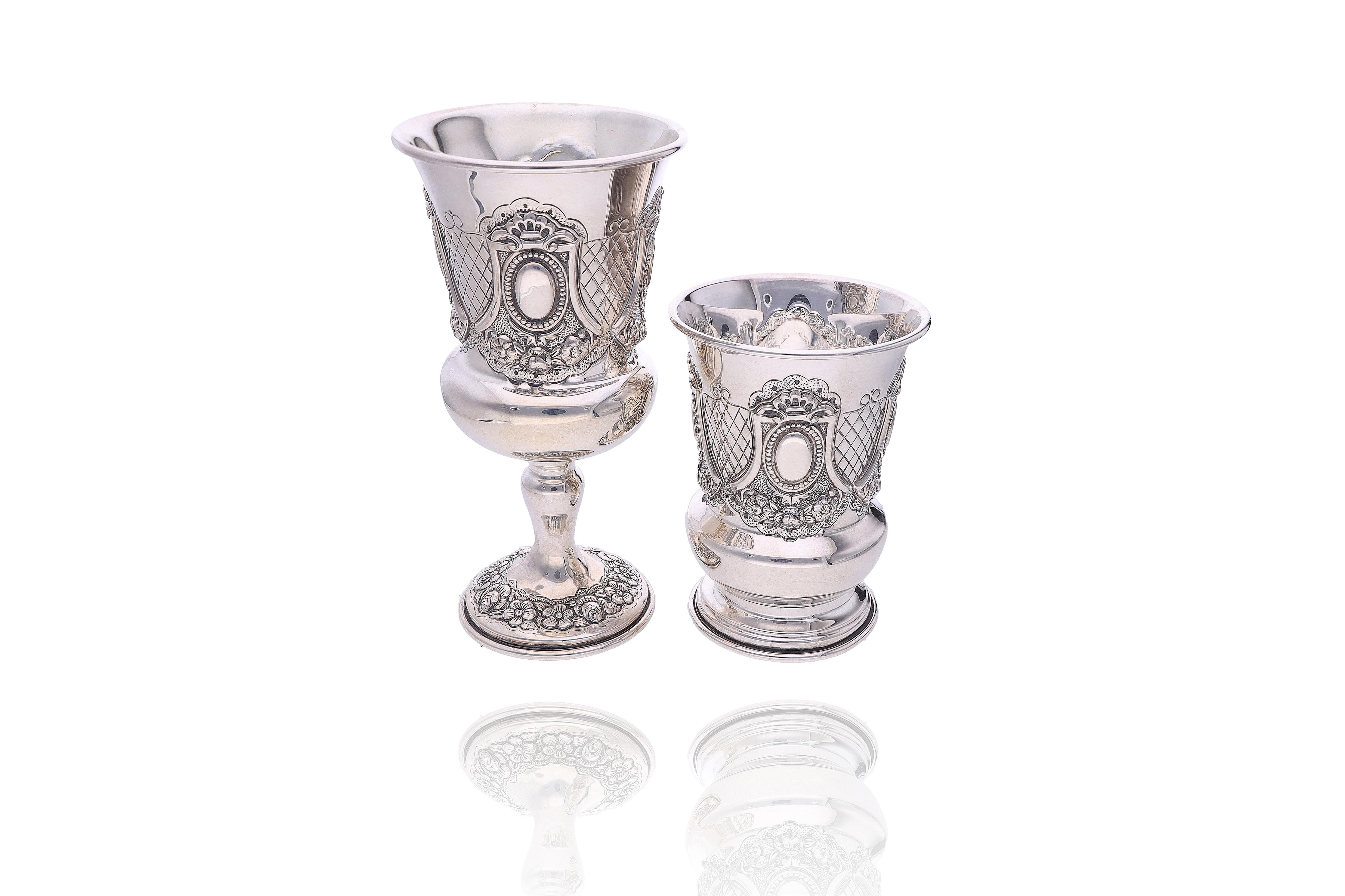 Hazorfim, calice e tumbler in argento - Asta Preziosi
