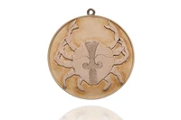 Ciondolo in oro - Asta Preziosi