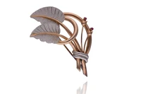 Spilla con pietre - Asta Preziosi