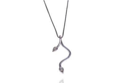 Collana con ciondolo con diamanti - Asta Preziosi