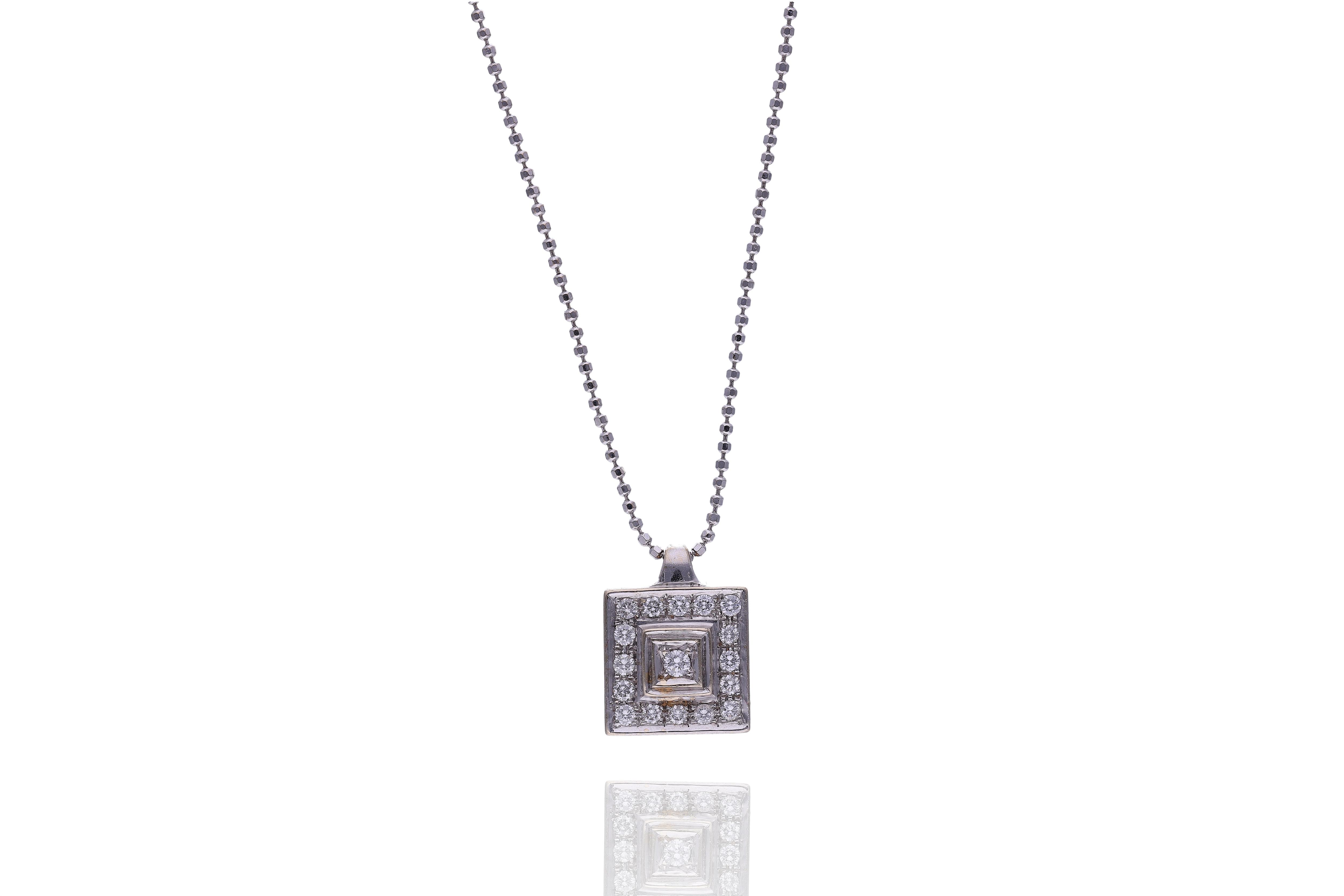 Collana con pendente con diamanti - Asta Preziosi Collana con pendente con diamanti - Asta Preziosi