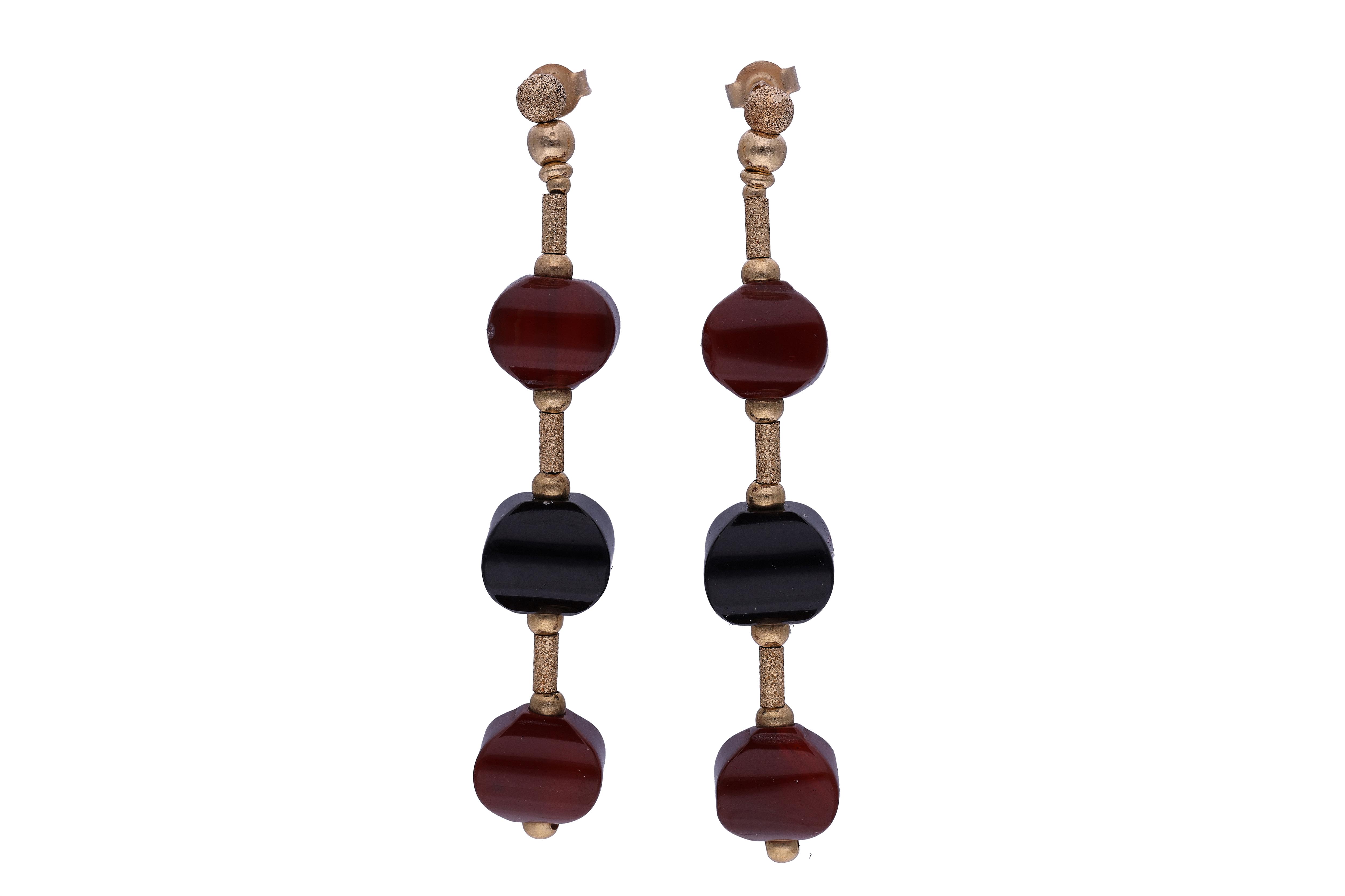 Orecchini con corniola e calcedonio - Asta Preziosi