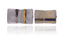 Coppia di porta sigarette in argento - Asta Preziosi Coppia di porta sigarette in argento - Asta Preziosi