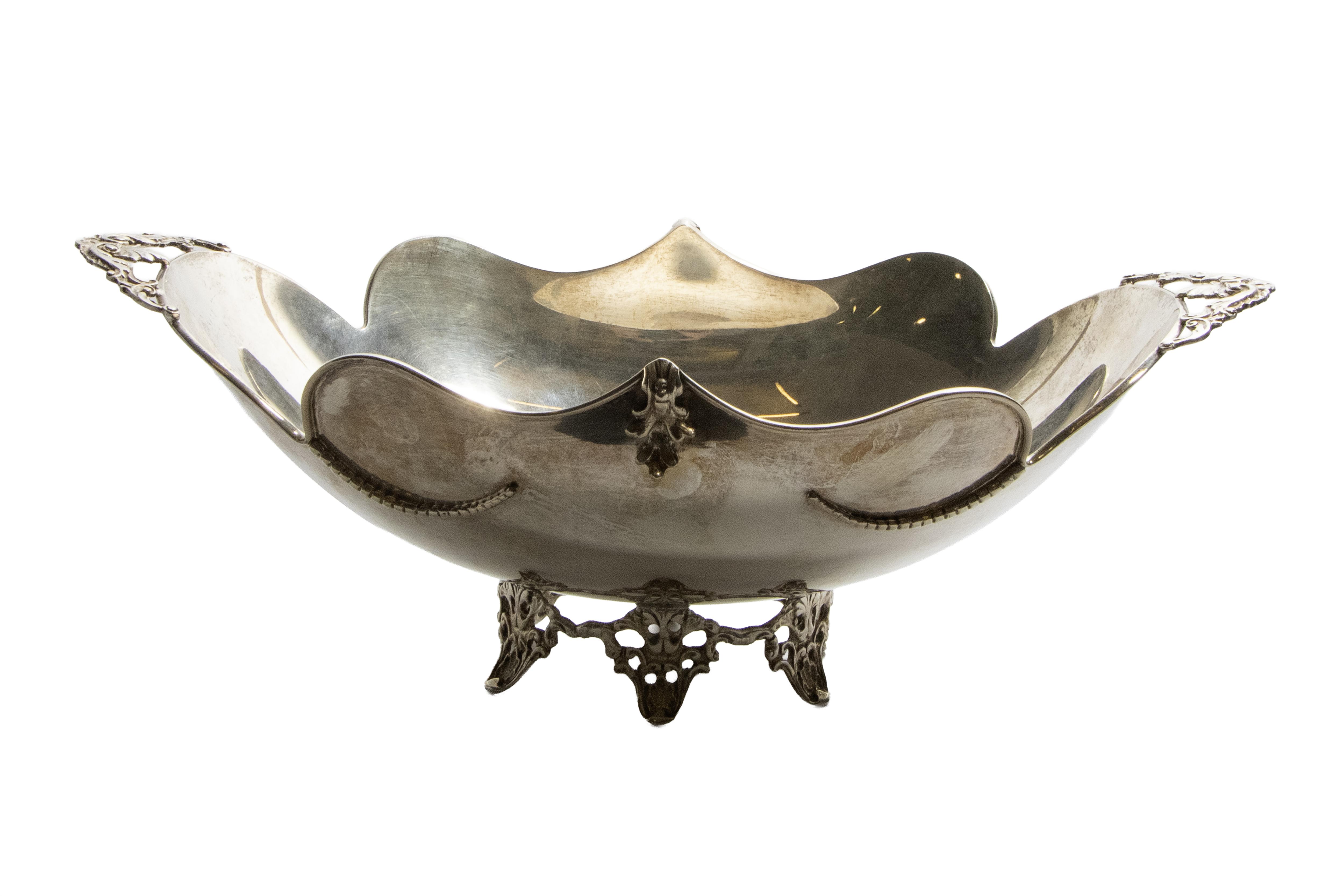 Centro in argento - Asta Preziosi