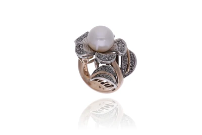 Anello con perla Mari del Sud e diamanti - Asta Preziosi