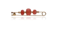 Spilla con corallo - Asta Preziosi