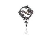 Spilla con diamanti - Asta Preziosi