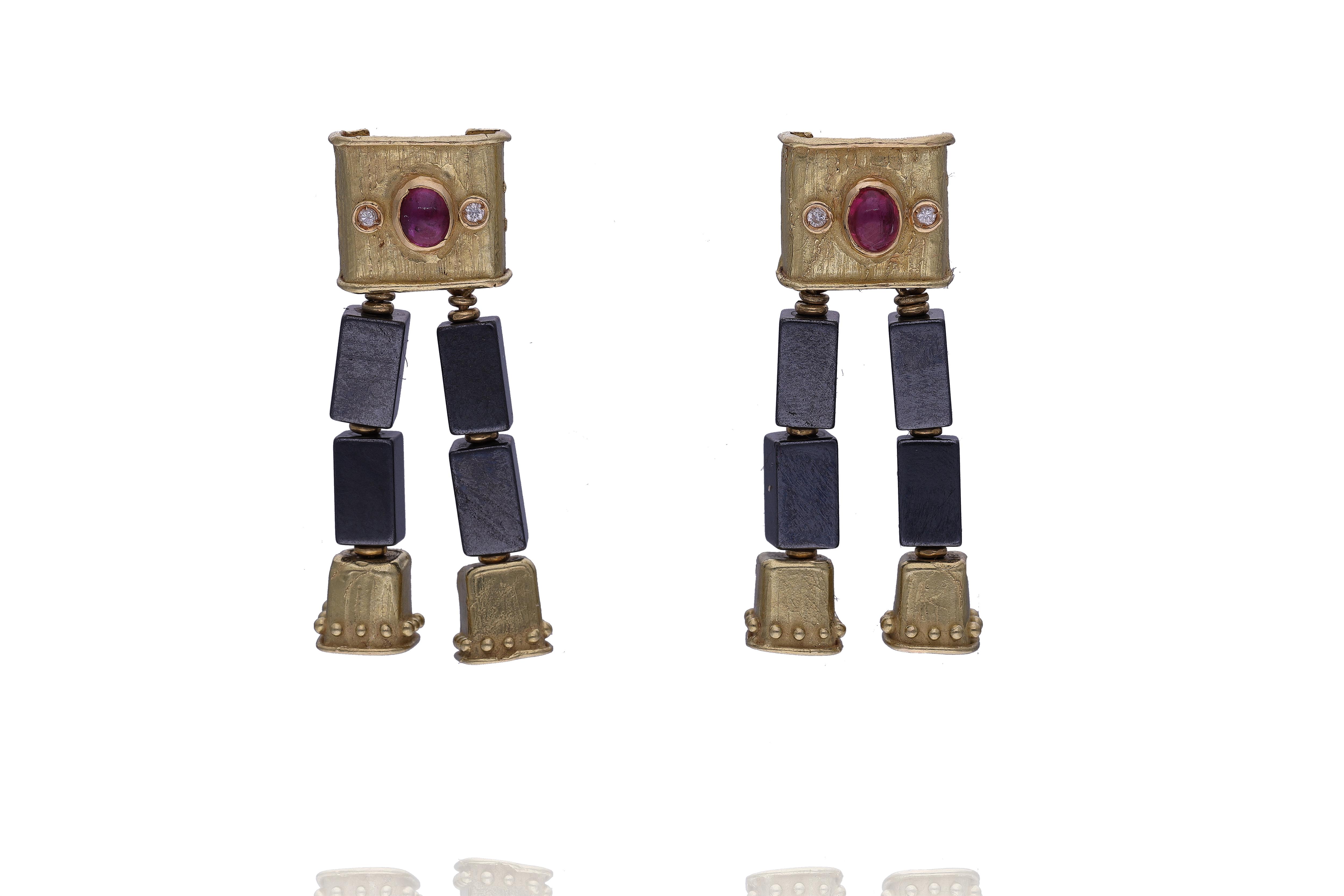 Orecchini con diamanti, rubini e ematiti - Asta Preziosi