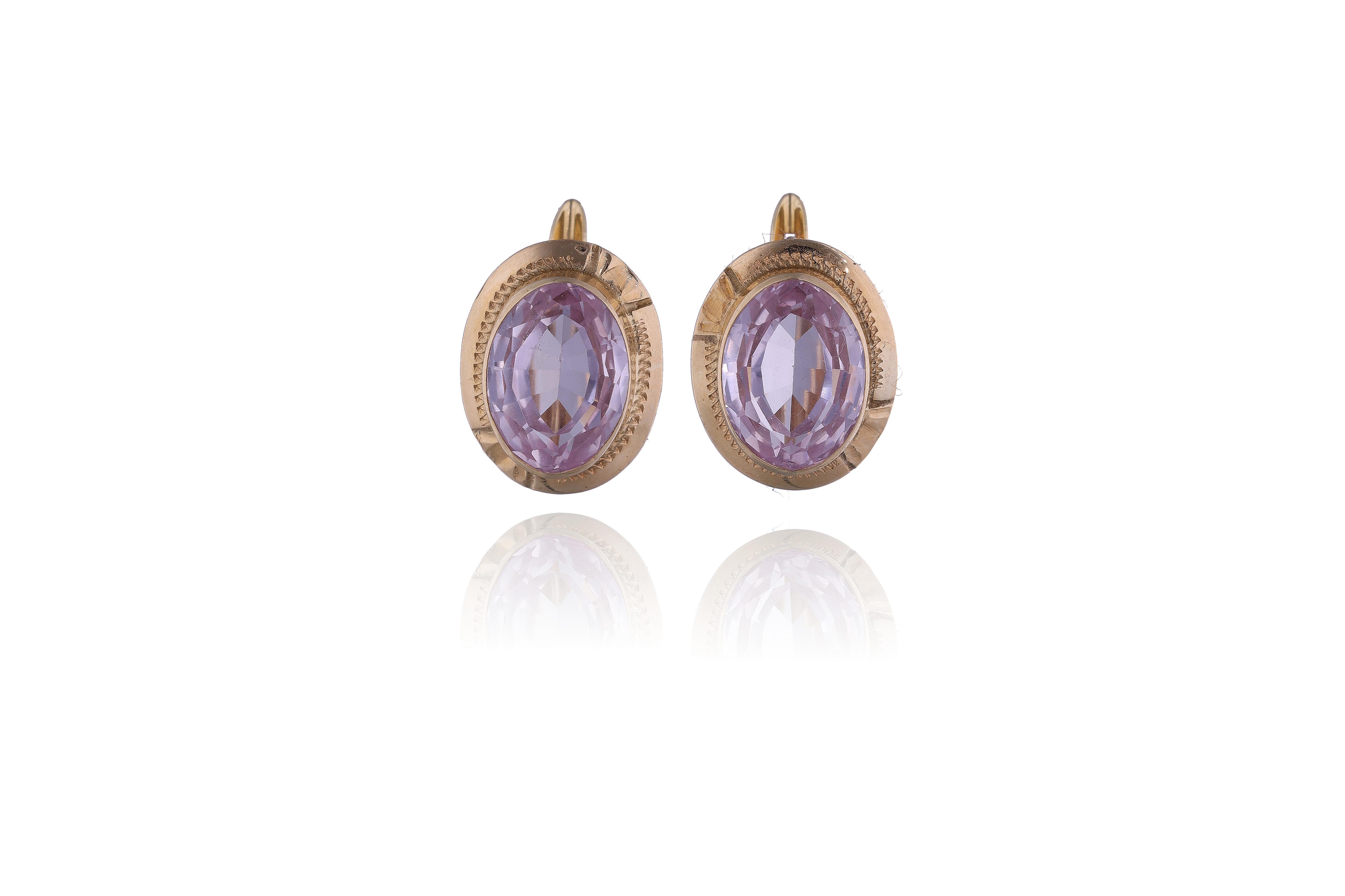 Orecchini con pietre - Asta Preziosi