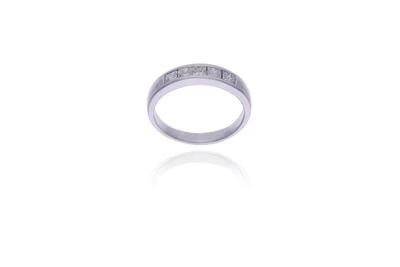 Anello con diamanti - Asta Preziosi