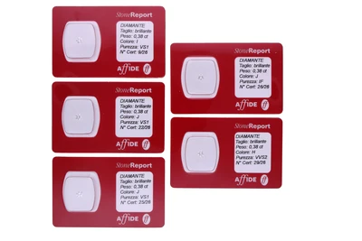 Cinque diamanti slegati - Asta Preziosi