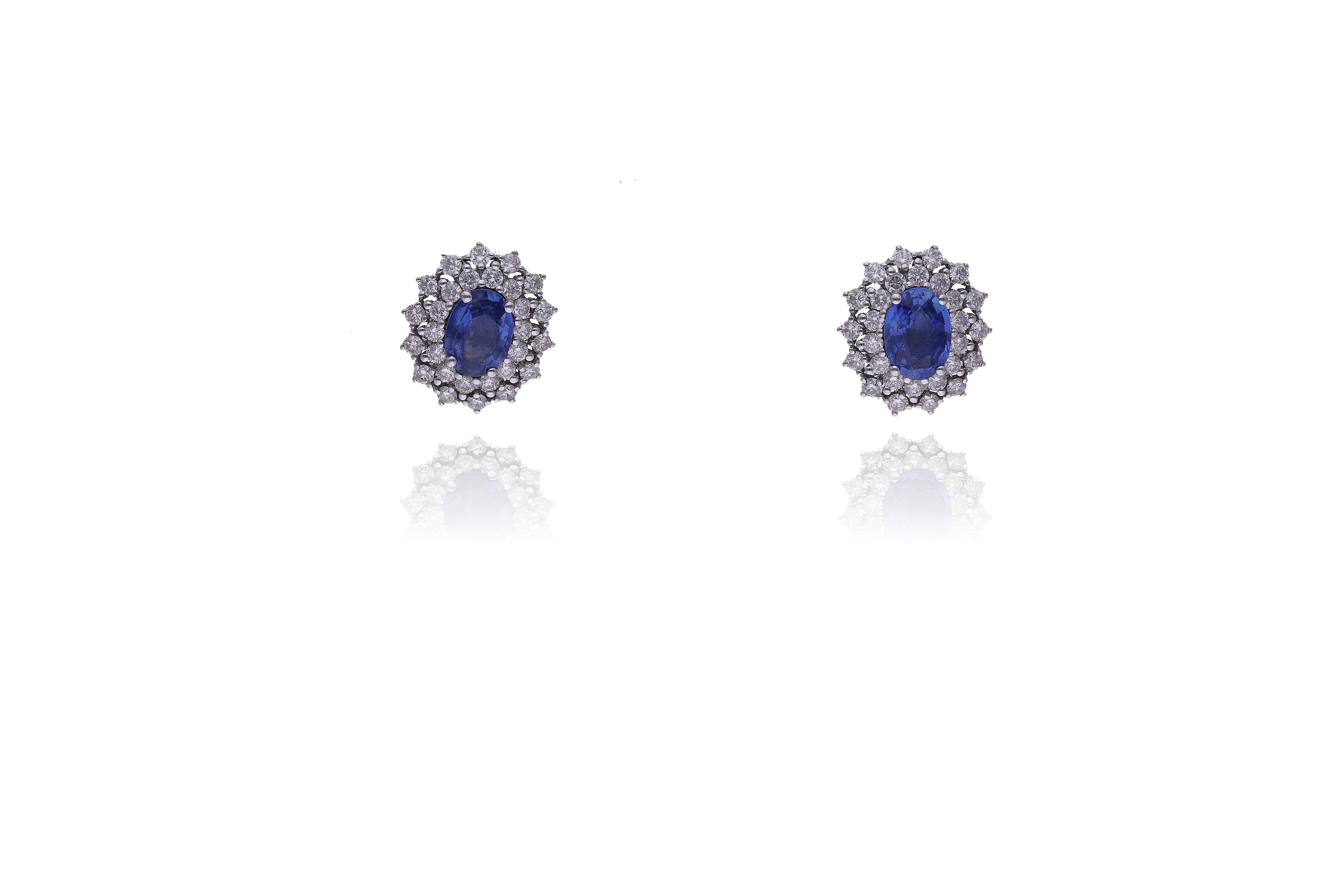 Orecchini con zaffiri e diamanti - Asta Preziosi