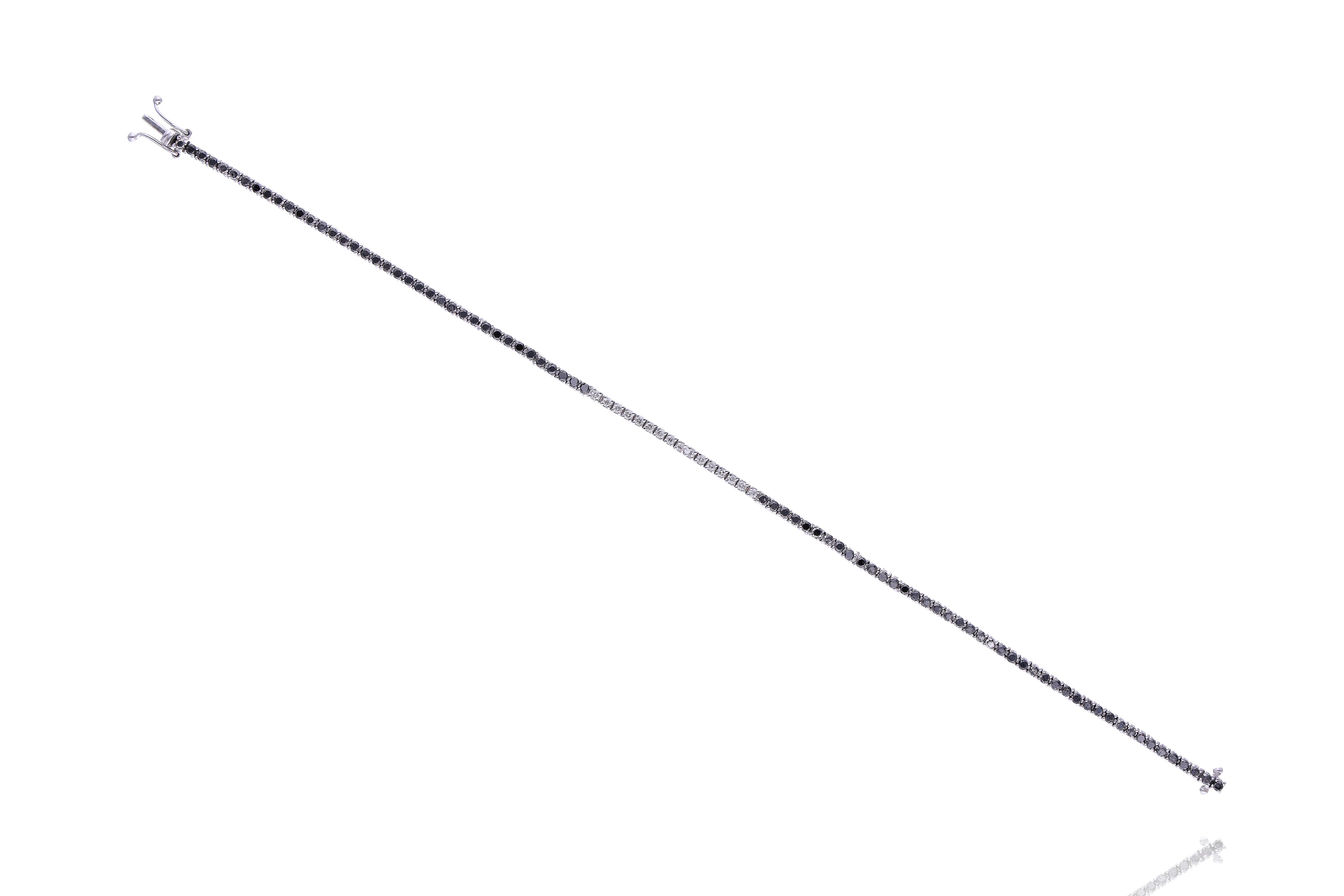 Bracciale con diamanti e diamanti neri - Asta Preziosi Bracciale con diamanti e diamanti neri - Asta Preziosi