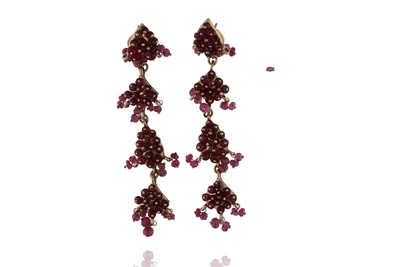 Paio di orecchini con spinelli - Asta Preziosi