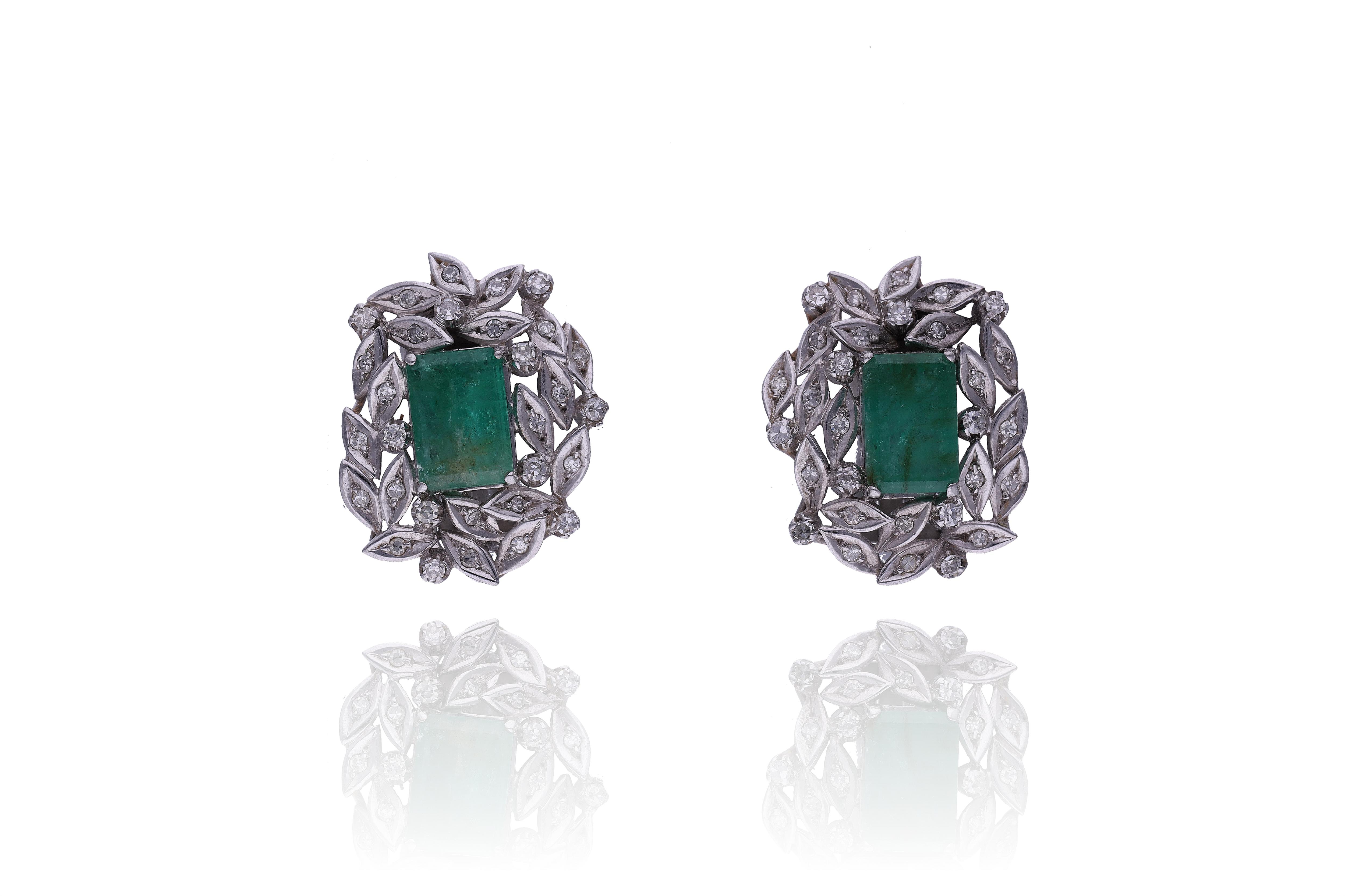 Orecchini con smeraldi e diamanti - Asta Preziosi