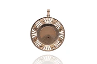 Ciondolo in oro - Asta Preziosi