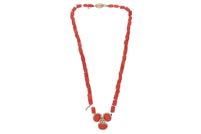 Collana di coralli e diamanti - Asta Preziosi