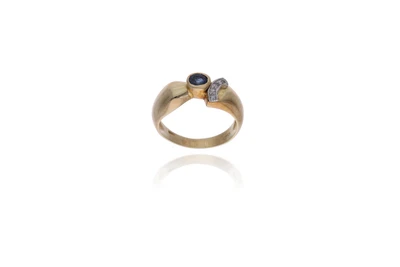 Anello con diamanti e zaffiro - Asta Preziosi