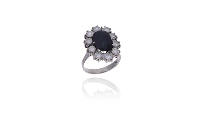 Anello con zaffiro e diamanti - Asta Preziosi Anello con zaffiro e diamanti - Asta Preziosi