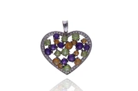 Ciondolo con ametiste, quarzi, peridoti e pietre - Asta Preziosi