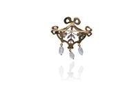 Spilla con diamanti, pietre, perle coltivate - Asta Preziosi Spilla con diamanti, pietre, perle coltivate - Asta Preziosi