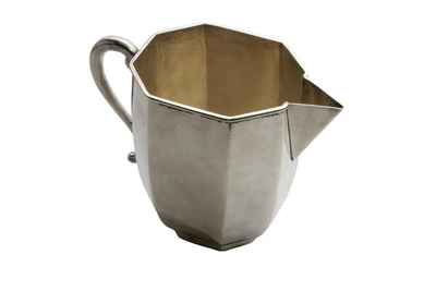 Caraffa in metallo argentato - Asta Preziosi