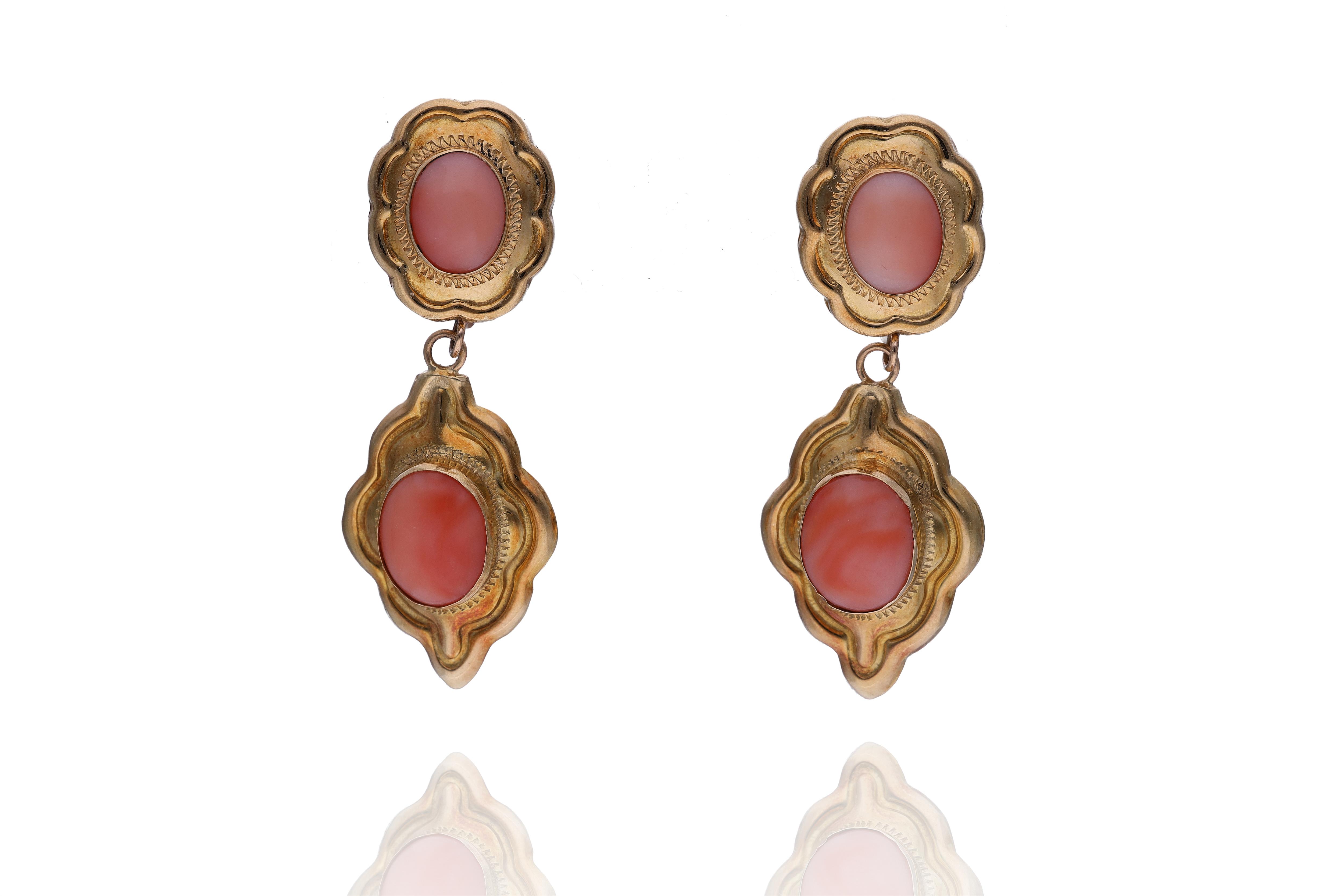 Orecchini con corallo - Asta Preziosi